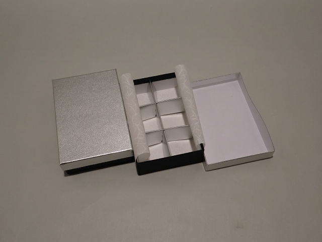 画像: ギフトBOX　平面シルバー（波フタ）
